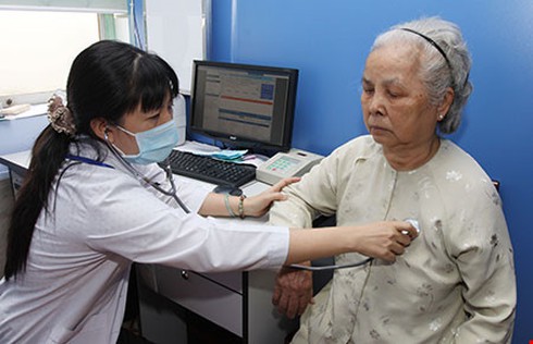 “Biến” trạm y tế thành bác sĩ gia đình: Vẫn cơ chế cũ sẽ không thành công! - ảnh 1