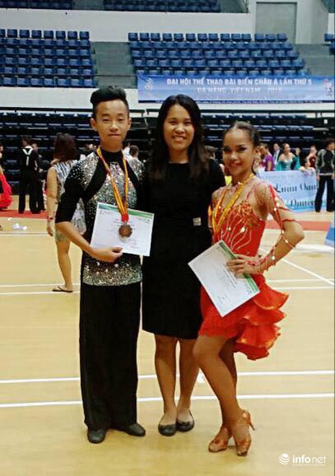 Cậu bé với đam mê Dancesport - ảnh 7