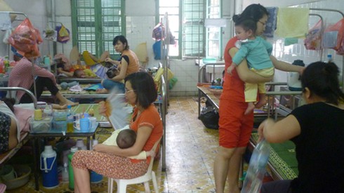 Từ nay đến cuối năm Hà Nội chi 6,1 tỷ đồng để vệ sinh môi trường - ảnh 1