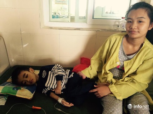 Con bị ung thư vượt qua cửa tử và nỗi ân hận của người mẹ trẻ - ảnh 1