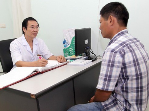 Bác sĩ nam khoa vạch mặt kẻ thù của chuyện chăn gối - ảnh 1