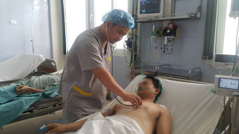 Cơn đau nhói ngực có thể khiến bạn vỡ tim - ảnh 1