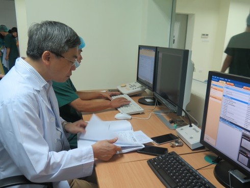 Người đưa kỹ thuật nút mạch về Việt Nam, cứu sống hàng ngàn bệnh nhân - ảnh 1