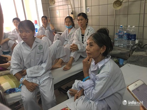 Thông tin mới nhất về vụ 18 bệnh nhân sốc phản vệ ở Hoà Bình - ảnh 2