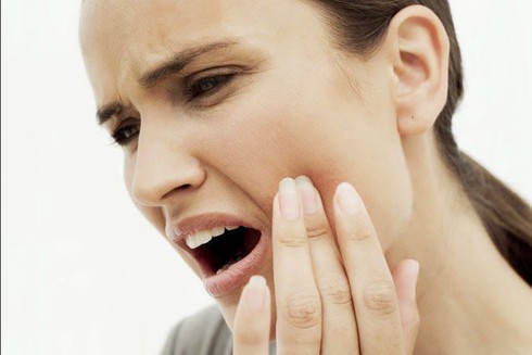 Bác sĩ BV Răng Hàm Mặt trung ương: Nhiều người đang đánh răng sai cách - ảnh 1