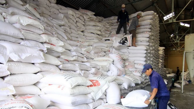 Lùm xùm xuất khẩu gạo: Doanh nghiệp phải chờ sau ngày 25/4