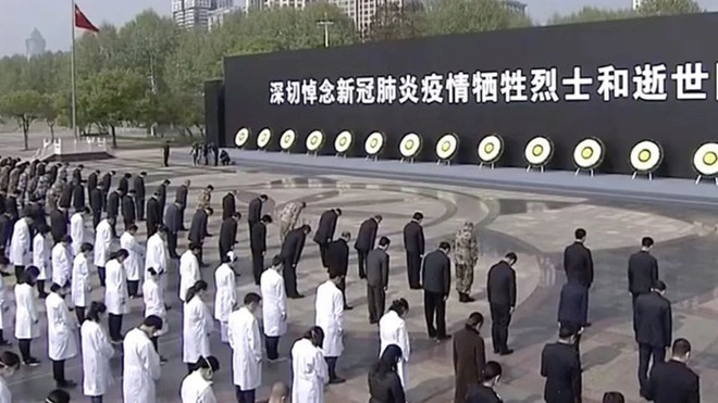 Người dân Trung Quốc đón tết Thanh Minh