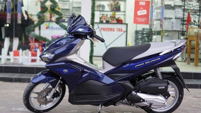 Honda Air Blade 125i 2019  Phiên bản Tiêu chuẩn Xanh Dương  Walkaround   YouTube