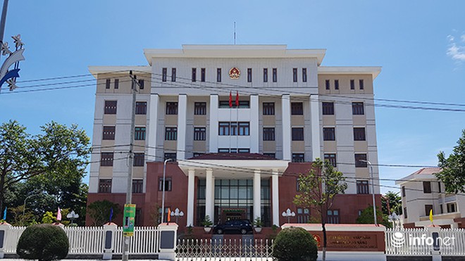 Đà Nẵng tổ chức phiên tòa rút kinh nghiệm giải quyết vụ dân kiện Chủ tịch TP