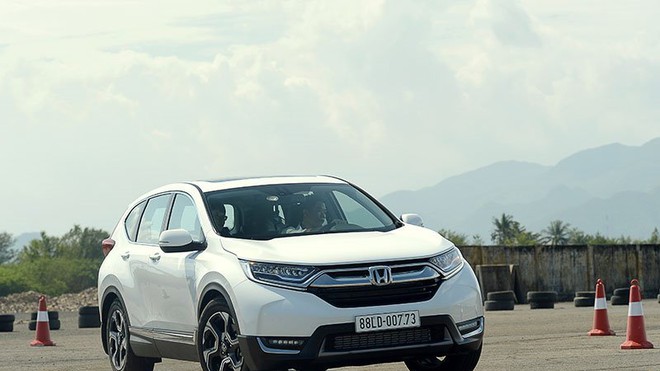 Honda CR-V bán chạy gấp đôi, 