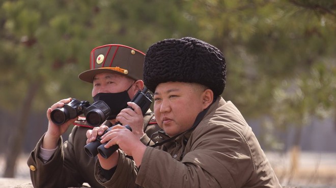 Ông Kim Jong-un giám sát 2 cuộc tập trận được Triều Tiên tiến hành trong 1 tuần