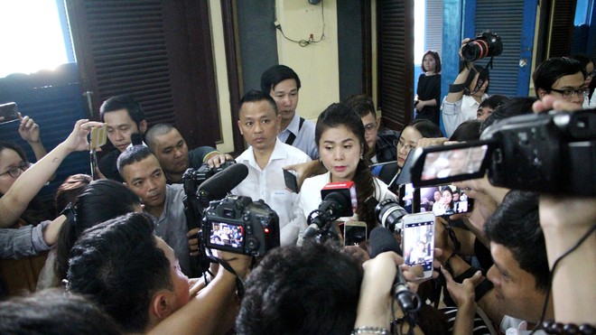 Viện kiểm sát nêu 11 vi phạm tố tụng, đề nghị hủy án ly hôn ông Vũ, bà Thảo