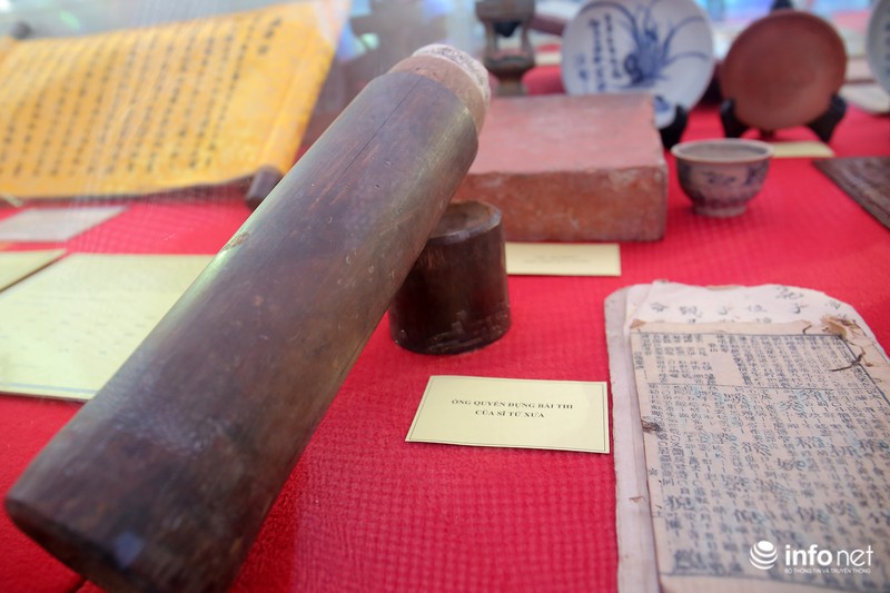 Tận mắt ngắm tư liệu cổ ngành xuất bản - ảnh 3