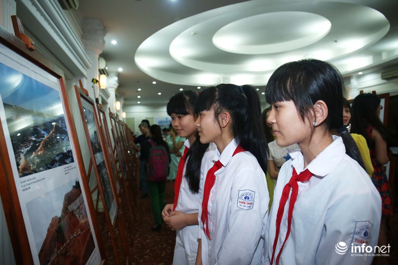 Khai mạc Triển lãm Ảnh và Phim phóng sự - Tài liệu trong Cộng đồng ASEAN - ảnh 4