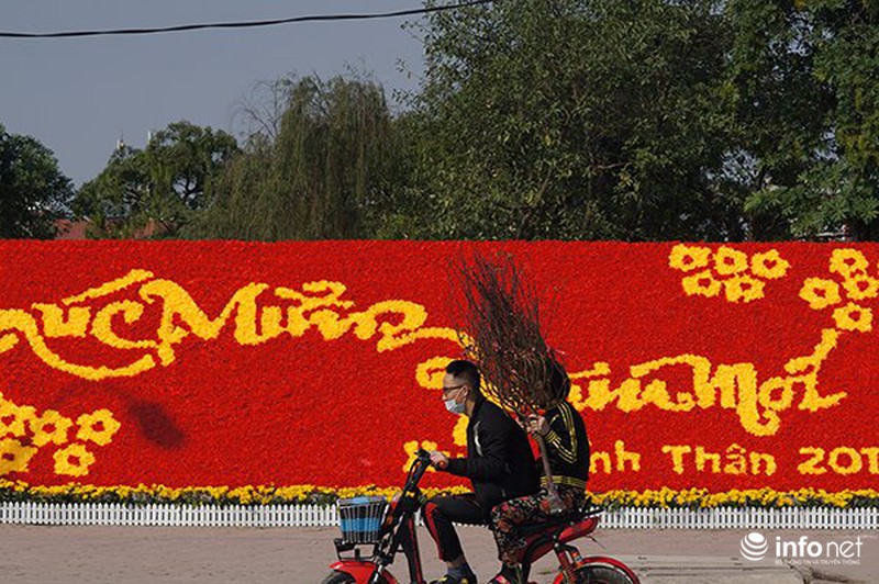 Trực tuyến: Không khí đón năm mới Ất Mùi - 2015 của người Việt ở năm châu - ảnh 75