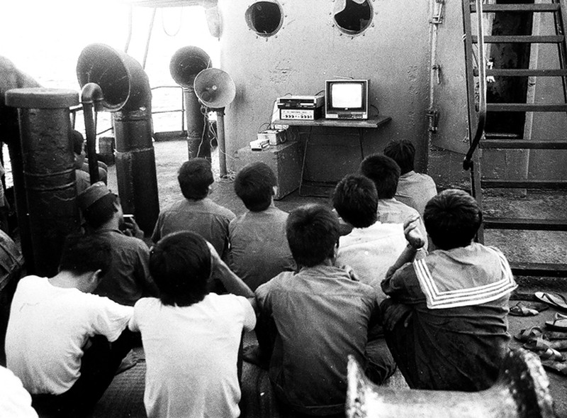 Ảnh vô giá: Bộ đội Việt Nam giữ đảo Trường Sa năm 1988 sau trận Gạc Ma - ảnh 13