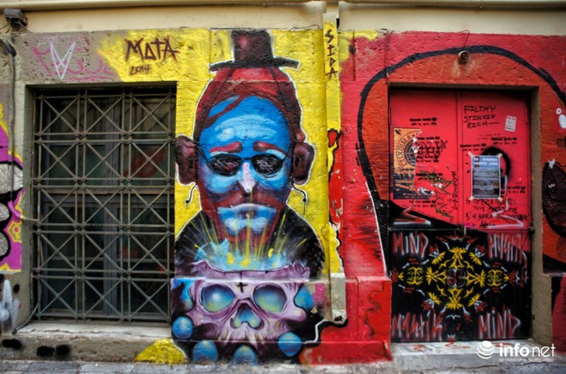 Những tác phẩm graffiti tuyệt vời từ người thất nghiệp ở Hy Lạp - ảnh 17