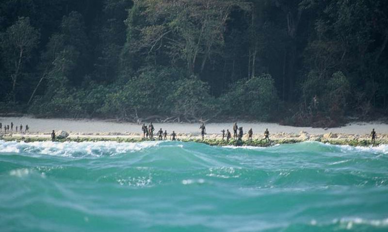 Bộ tộc 60.000 năm sống khép kín, giết bất kỳ ai dám tiếp cận - ảnh 4