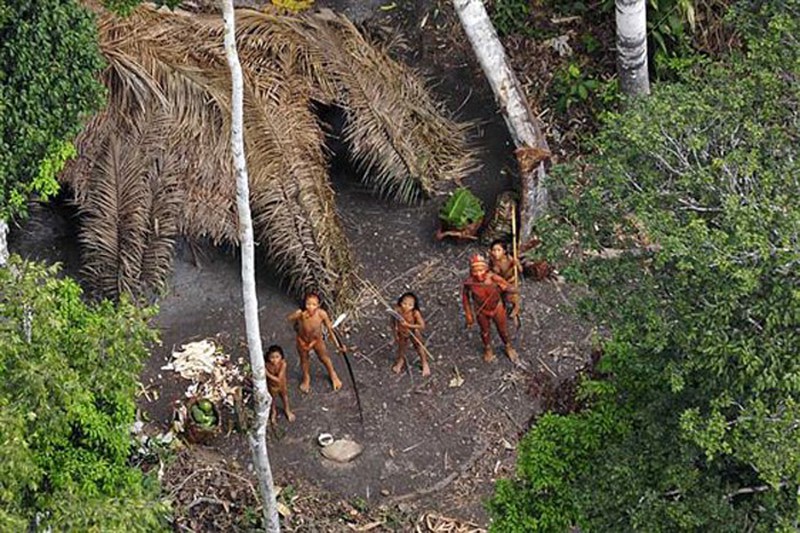 Bộ tộc 60.000 năm sống khép kín, giết bất kỳ ai dám tiếp cận - ảnh 7