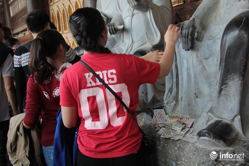 Kỳ cục tượng phật