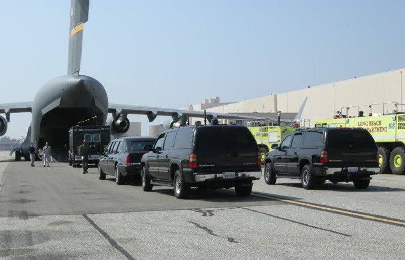 C-17 - Máy bay vận tải khủng chuyên phục vụ Tổng thống Mỹ - ảnh 11