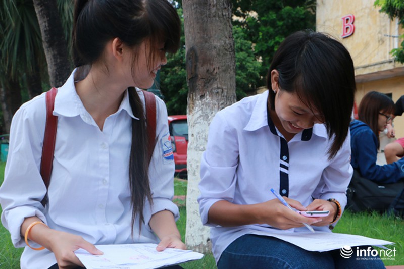 Vắng vẻ ngày đầu đăng ký xét tuyển ĐH, CĐ nguyện vọng 1 - ảnh 12