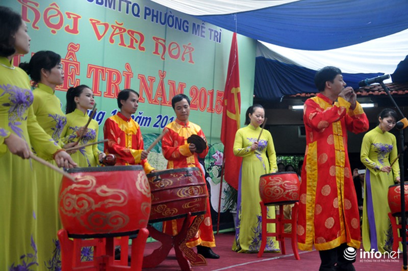 Biển người nô nức đến xem hội “Làng cốm Mễ Trì” - ảnh 6