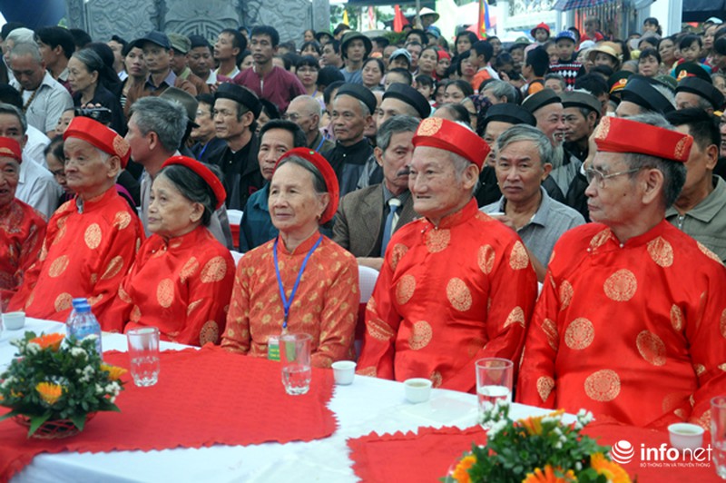 Biển người nô nức đến xem hội “Làng cốm Mễ Trì” - ảnh 2