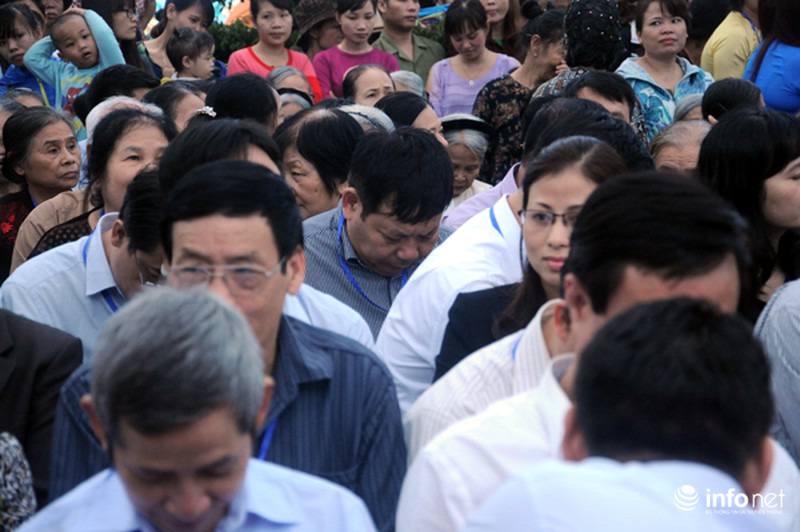 Biển người nô nức đến xem hội “Làng cốm Mễ Trì” - ảnh 3