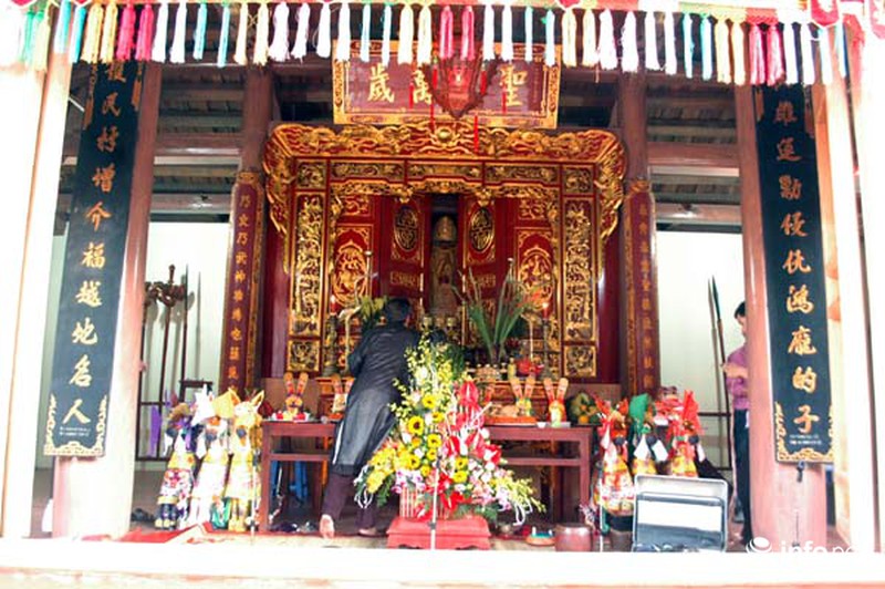 Người dân bỏ gần 1 tỉ khôi phục lại đình làng hoàng tráng - ảnh 6