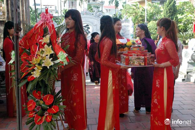 Người dân bỏ gần 1 tỉ khôi phục lại đình làng hoàng tráng - ảnh 9