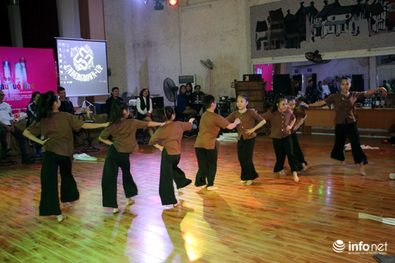 Những nhà vô địch dancer nhí trổ tài trong show Sắc mầu tuổi thơ - ảnh 10