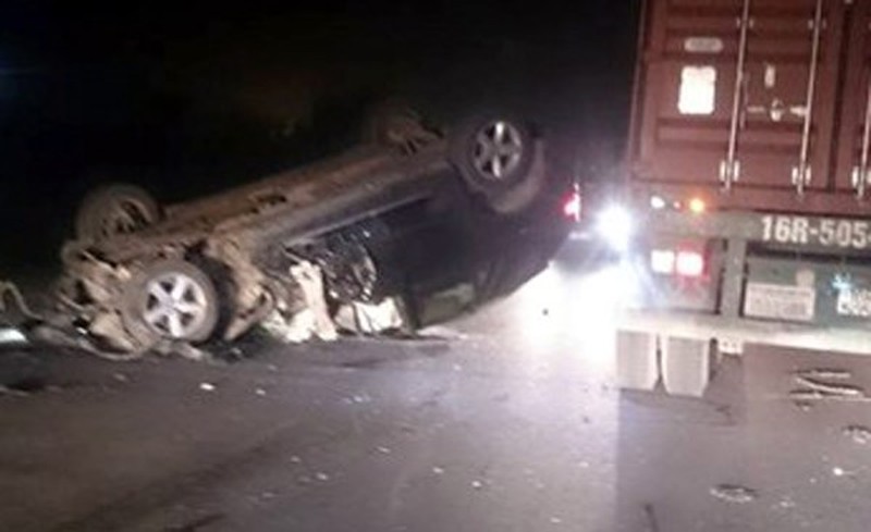 Hiện trường vụ xe BMW X5 đâm CSGT dập lá lách rồi lật ngửa - ảnh 1