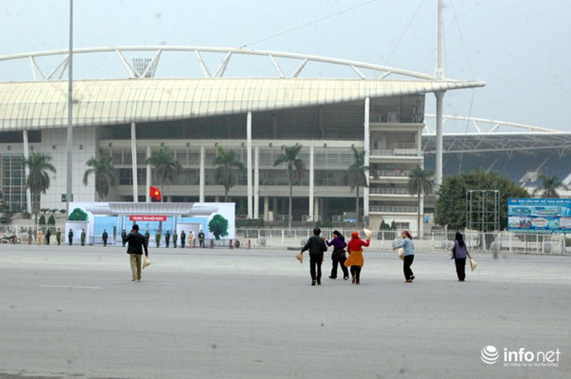 Xem lực lượng CA triển khai diễn tập chống bạo động bảo vệ Đại hội Đảng - ảnh 3