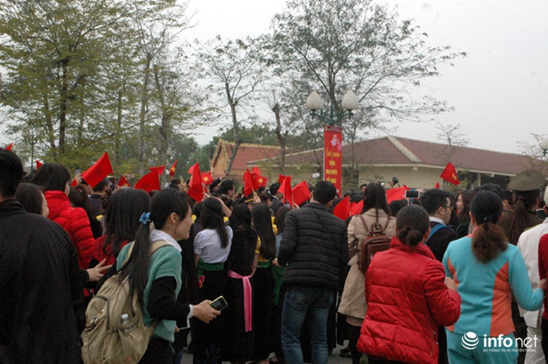 Chủ tịch nước thăm Làng văn hóa – du lịch các dân tộc Việt Nam - ảnh 5