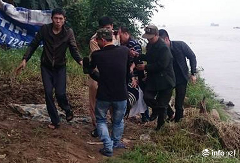 Nam thanh niên nhảy cầu Chương Dương được CSGT Thủ đô cứu sống - ảnh 4