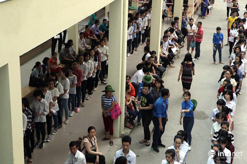 Hình ảnh đầu tiên về những thí sinh dự kỳ thi đánh giá năng lực năm 2016 - ảnh 5