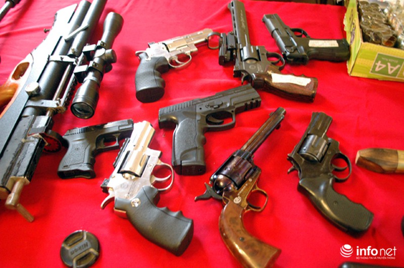 Phát hoảng với kho vũ khí của nhóm giang hồ ở Hà Nội - ảnh 6