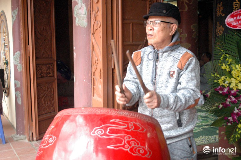 Người Hà Nội thi kéo lửa nấu cơm cầu may đầu xuân - ảnh 2