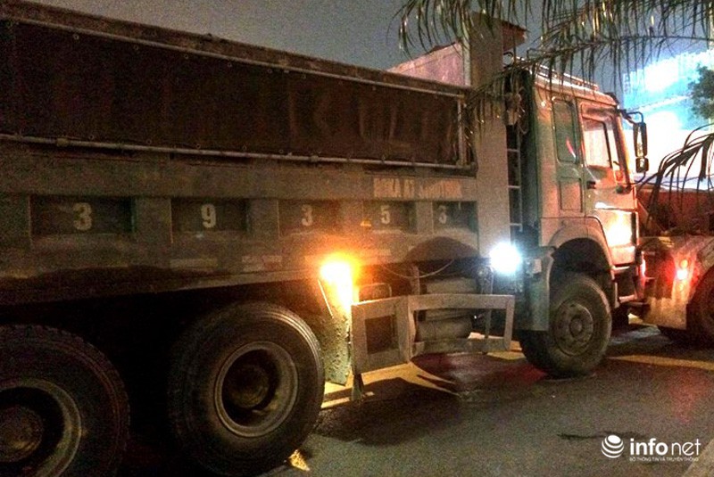 Cô gái trẻ chết thảm dưới gầm xe tải cạnh tòa nhà cao thứ 2 Hà Nội - ảnh 2