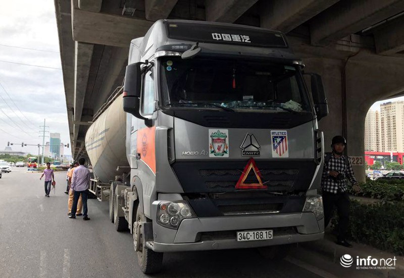 Cô gái trẻ đi xe đạp điện bị cuốn vào gầm xe bồn, tử vong - ảnh 2