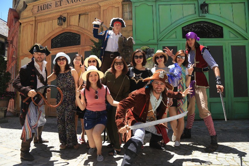 “Mục sở thị” ngự lâm quân Anh đấu kiếm tại Việt Nam - ảnh 6