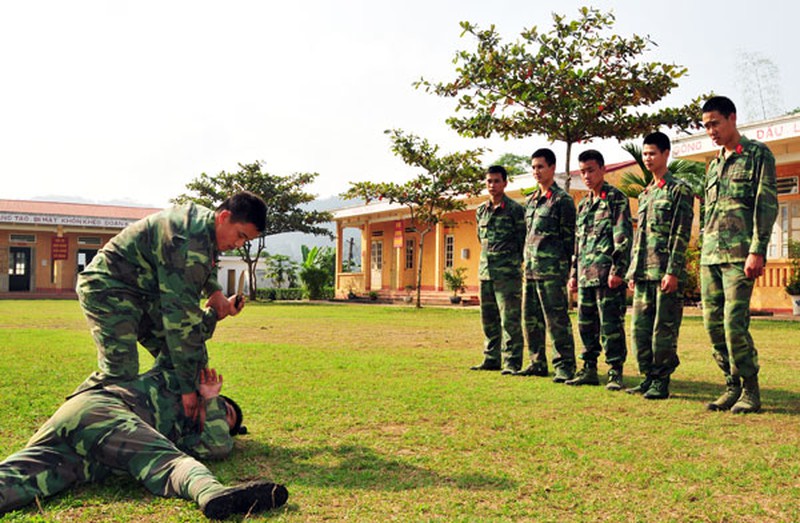 Xem lính trinh sát khổ luyện - ảnh 5