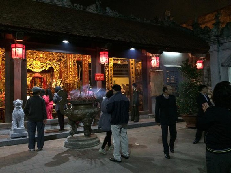 Trực tuyến: Không khí đón năm mới Ất Mùi - 2015 của người Việt ở năm châu - ảnh 45