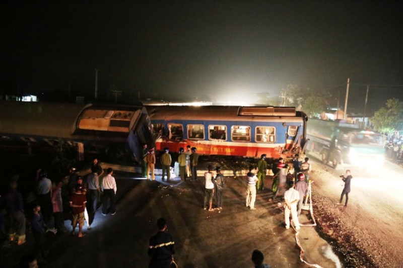 Cận cảnh vụ tai nạn đường sắt nghiêm trọng tại Quảng Trị - ảnh 2