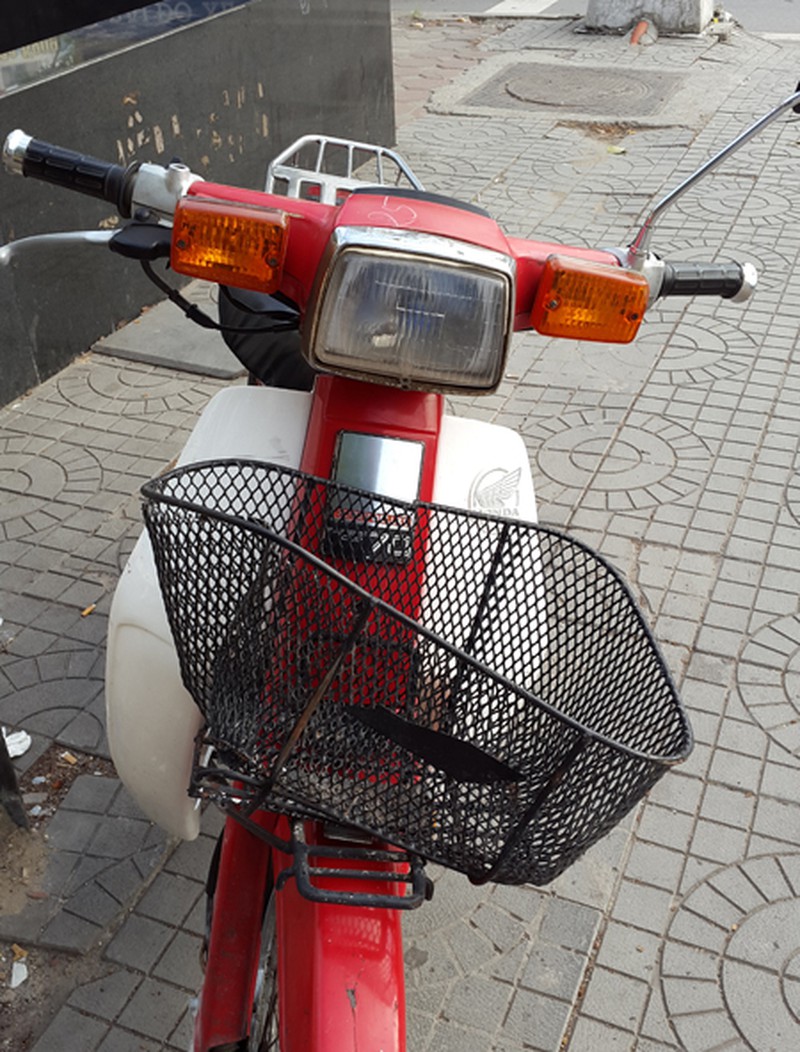 CSGT đưa thí sinh bị tai nạn đến địa điểm thi - ảnh 1