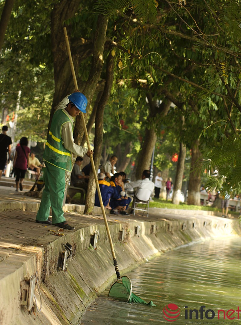 Những người không nghỉ để làm đẹp Thủ đô ngày 10/10 - ảnh 10