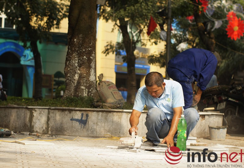 Những người không nghỉ để làm đẹp Thủ đô ngày 10/10 - ảnh 4
