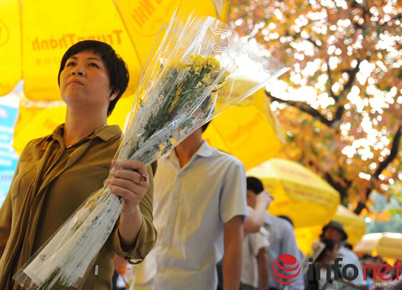 Nhìn lại những hình ảnh xúc động trong ngày mất Đại tướng - ảnh 11