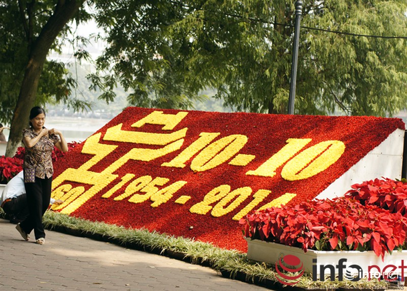 Chùm ảnh: Người dân Thủ đô sống chậm trong không khí đại lễ - ảnh 1